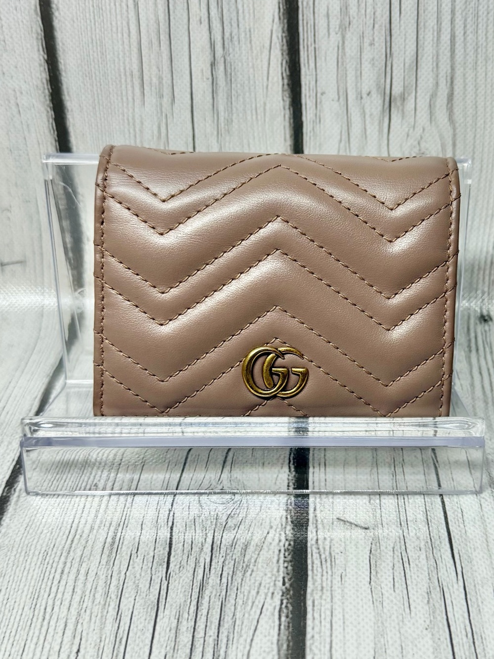 PRE LOVED GUCCI GG Marmont Quilted Leather Bifold Wallet Taupe